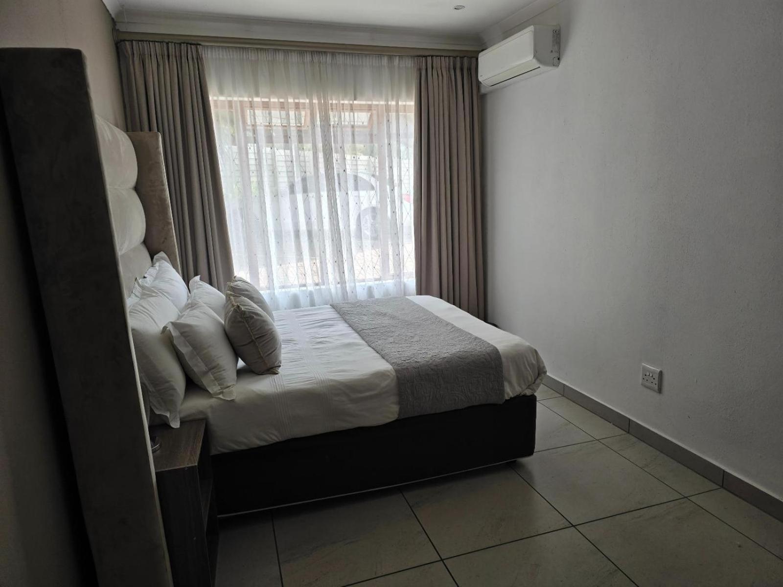 Magisha Guest House Mbombela Extérieur photo