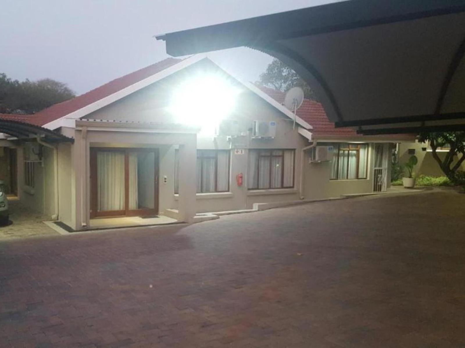 Magisha Guest House Mbombela Extérieur photo